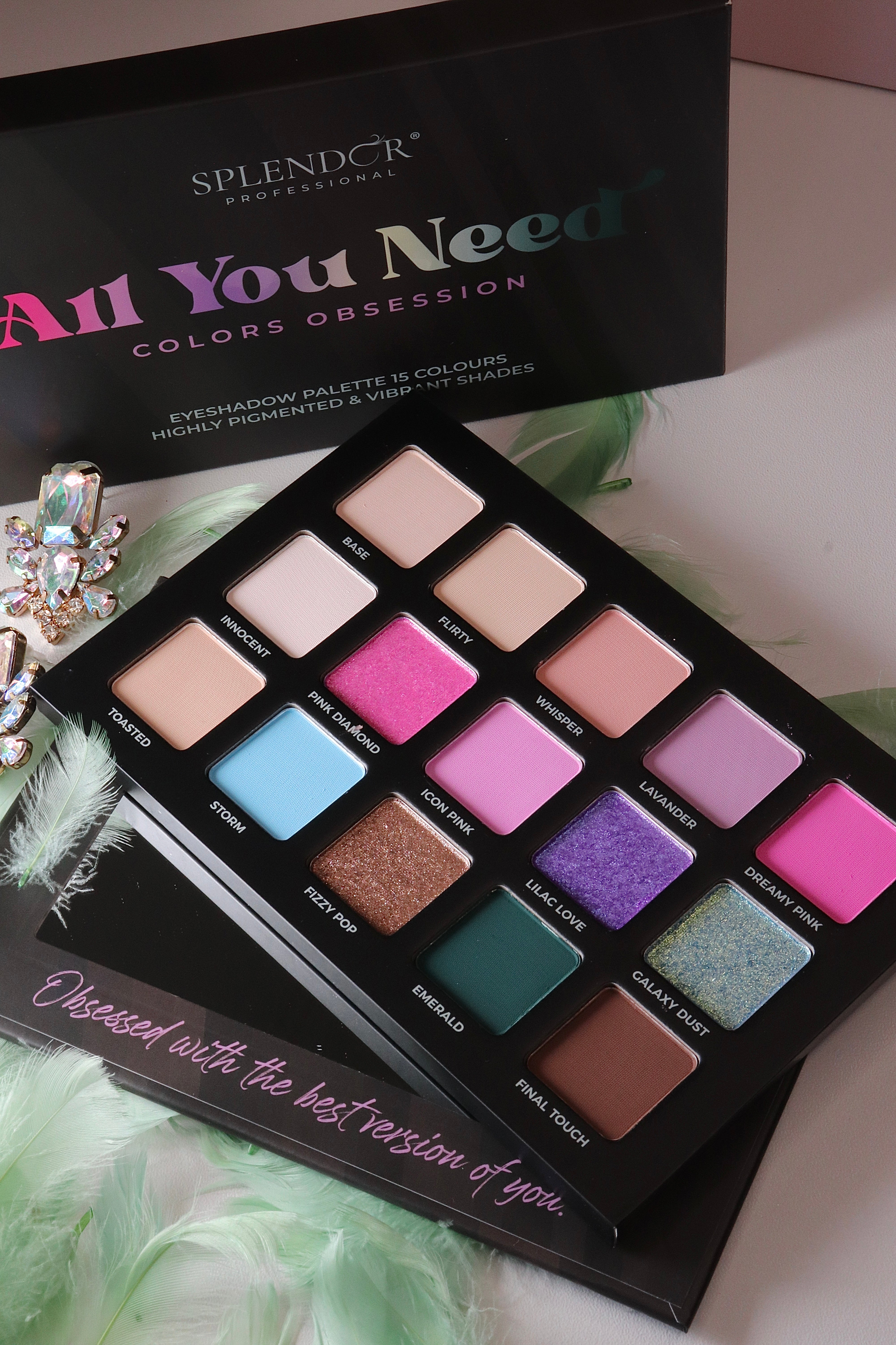Paleta 15 farduri ALL YOU NEED - Colors Obsession SPLENDOR culori pigmentate si vibrante