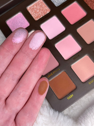 Paleta 20 farduri ALL YOU NEED - Bridal / Smokey SPLENDOR culori pigmentate si vibrante