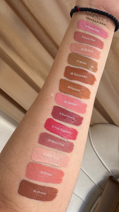Lasting Matte Velvet - Ruj lichid cremos si rezistent