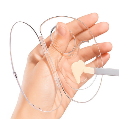 Paleta transparenta inchisa pentru mixare cosmetice cu spatula