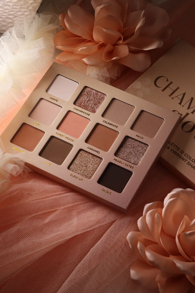 Paleta 12 farduri Champagne Glow SPLENDOR culori pigmentate si vibrante