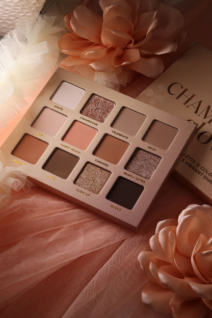 Paleta 12 farduri Champagne Glow SPLENDOR culori pigmentate si vibrante