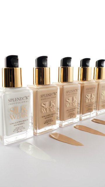 Fond de ten Splendor Silk Wear 30 ml SPF 20+